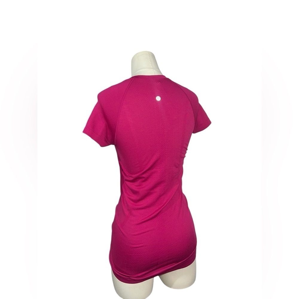 Lululemon Swiftly Tech Short Sleeve Shirt 2.0 Ripened Raspberry Sz 4 NWT - Picture 5 of 10